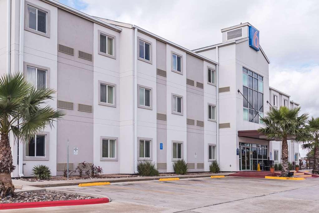 Motel 6-Eagle Pass, Tx - Lakeside Exterior photo