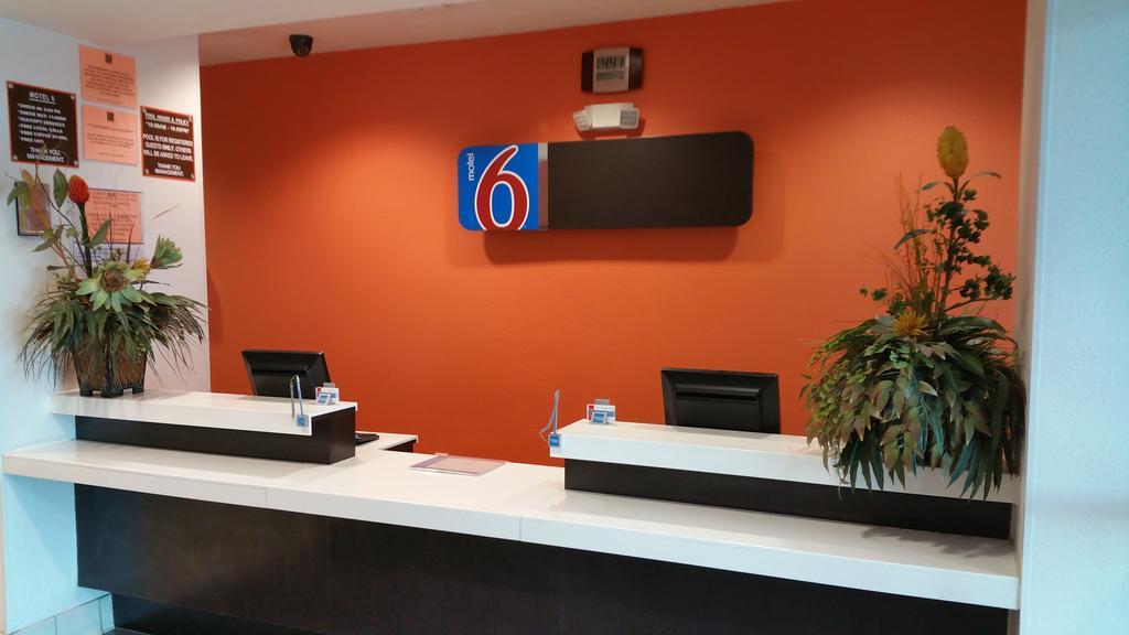 Motel 6-Eagle Pass, Tx - Lakeside Exterior photo